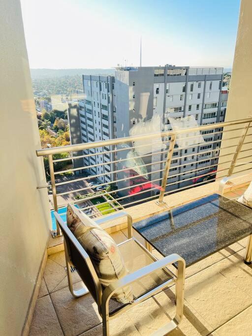 Duplex Penthouse 24H Electricity Apartment Johannesburg Luaran gambar